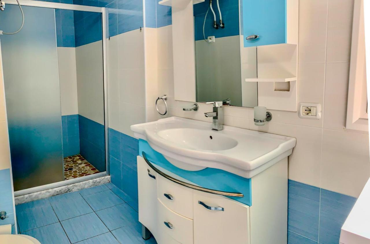 Endy Apartaments Орікум Екстер'єр фото
