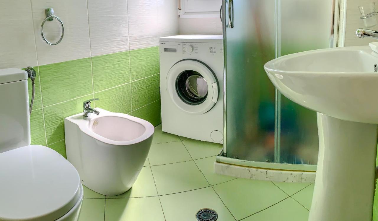 Endy Apartaments Орікум Екстер'єр фото