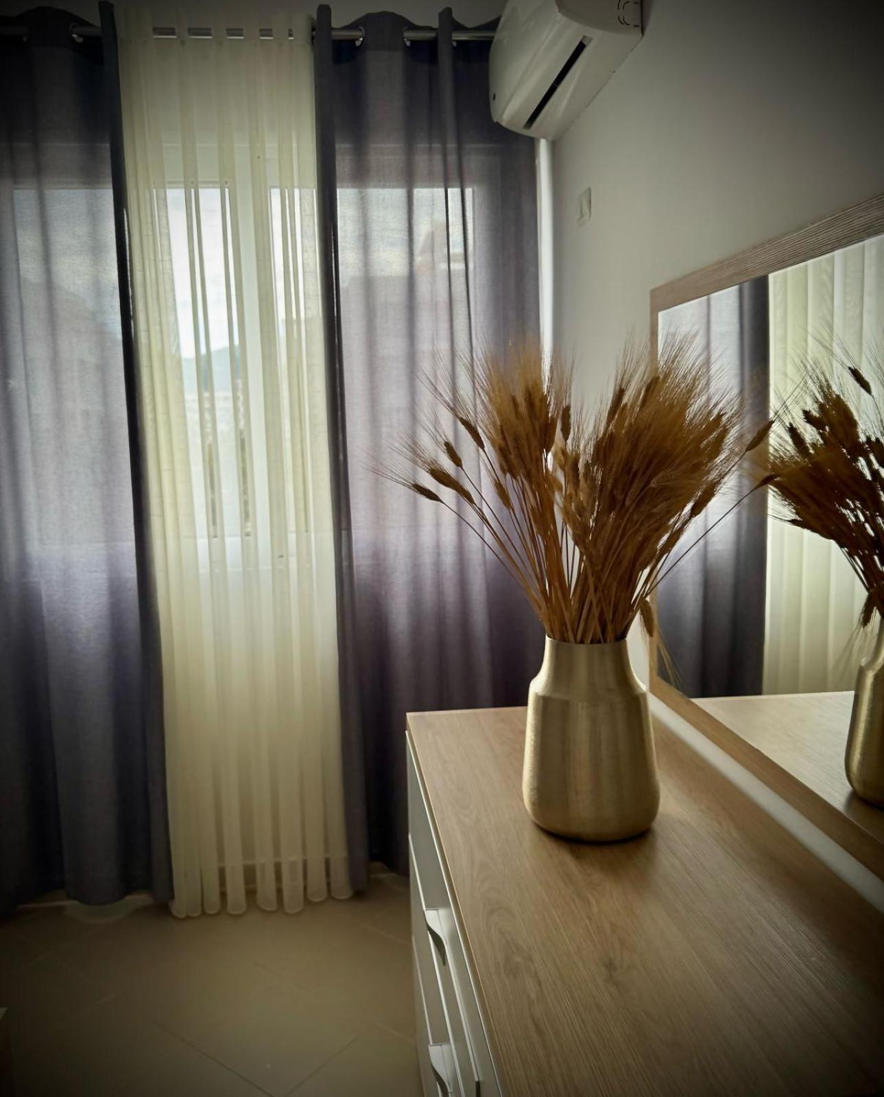 Endy Apartaments Орікум Екстер'єр фото