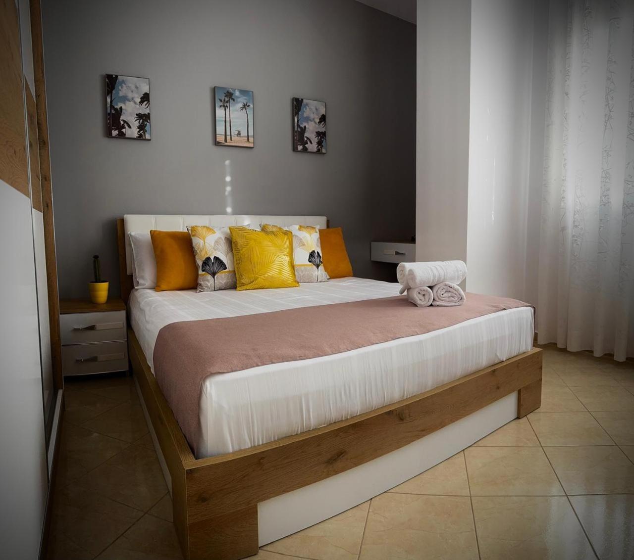 Endy Apartaments Орікум Екстер'єр фото